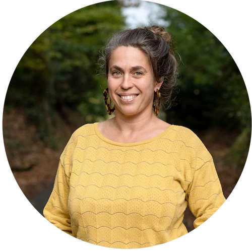 Notre équipe Julia SCHORESTENE